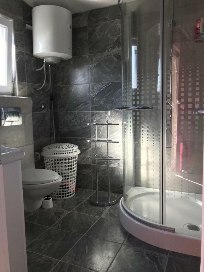 Apartmani Darija Vir Kültér fotó